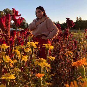 Meet your Posher, Lupita